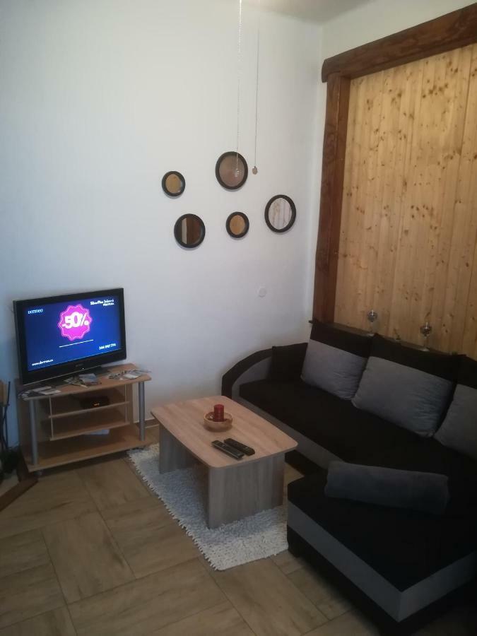 Apartman Pod Vezi I Ческа-Каменице Экстерьер фото